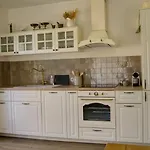 Seafronthouse Niksa, 2 Km From Vis *