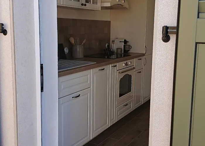 Tatil Evi Seafronthouse Niksa, 2 Km From Vis