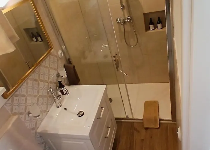 Tatil Evi Seafronthouse Niksa, 2 Km From Vis