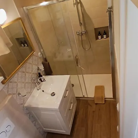 بيت للعطل Seafronthouse Niksa, 2 Km From Vis