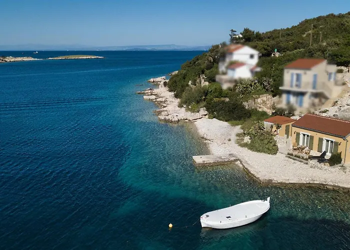 Seafronthouse Niksa, 2 Km From Vis *
